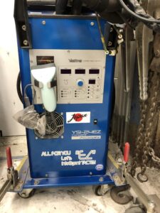 Spot welding machine